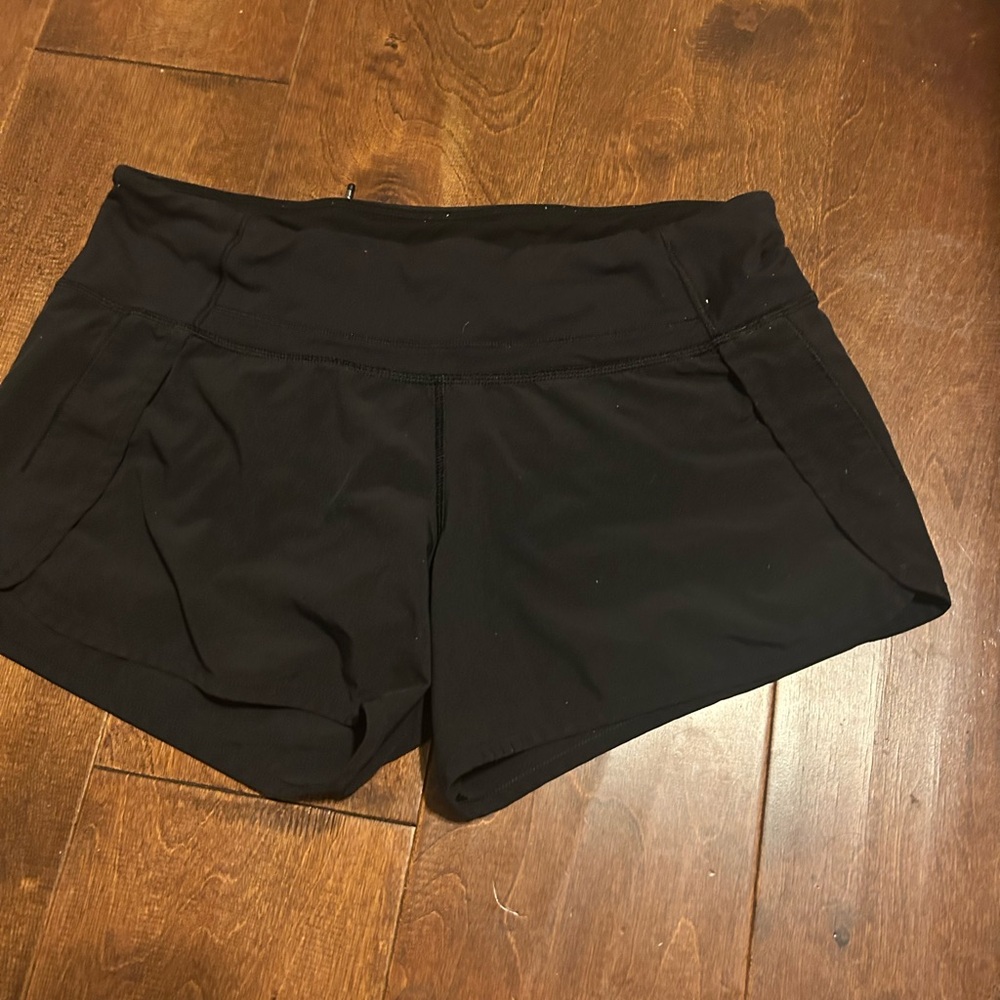 lulu lemon black speed up shorts size 6